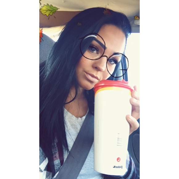 Meet your Posher, Cherish - Picture 1 of 1